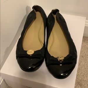 Michael Kors Black 9.5 US flat patent/leather EUC!